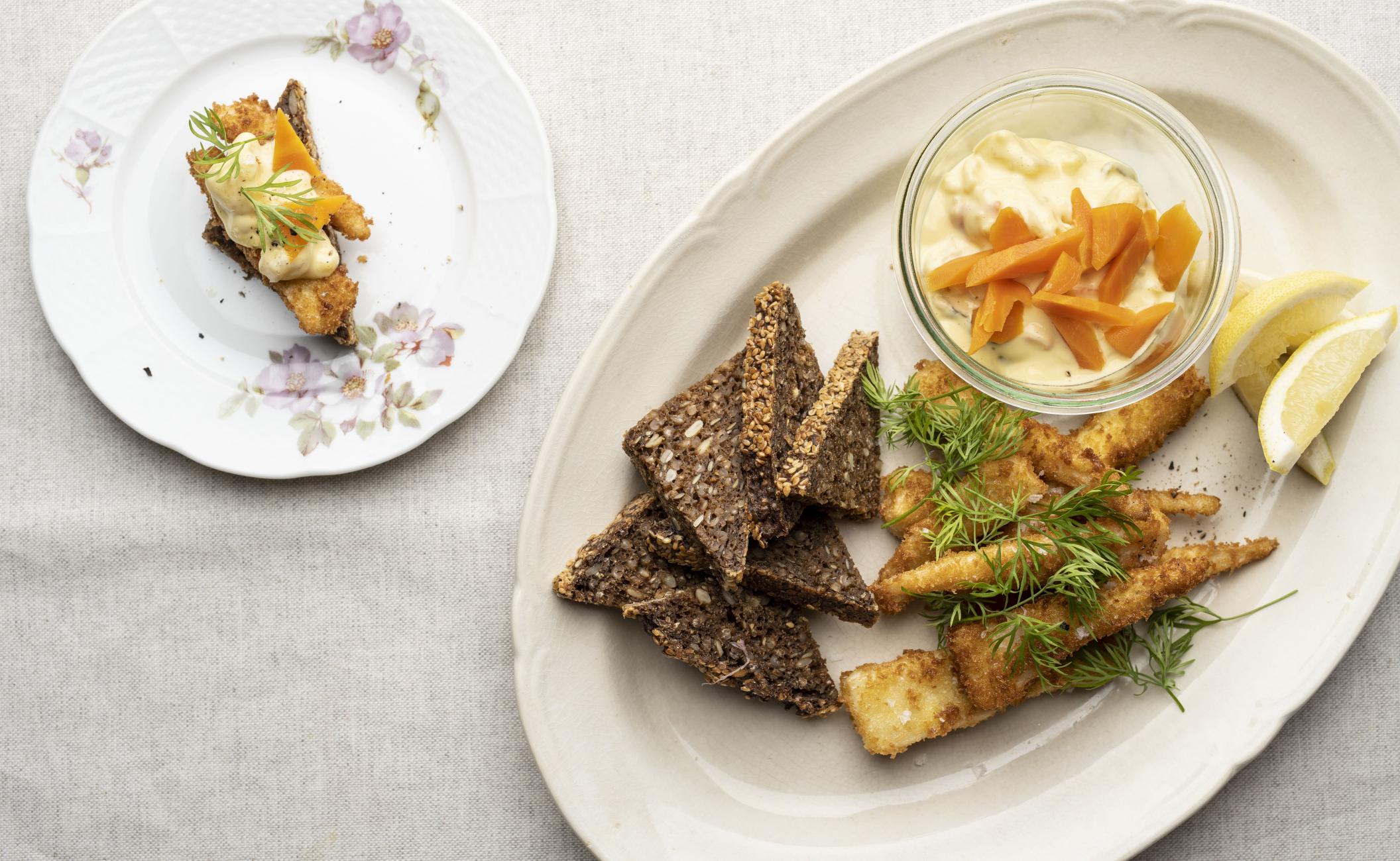 Panerede persillerødder med grov remoulade