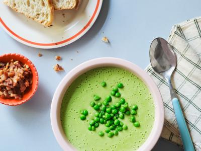 Kartoffel-ærtesuppe med bacon